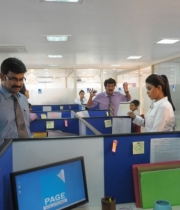 421_16_nuvvala-nenila-movie-stills-16