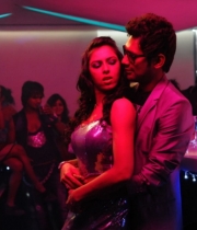 421_2_nuvvala-nenila-movie-stills-2