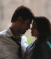 421_5_nuvvala-nenila-movie-stills-5