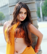 nuvve-naa-bangaram-movie-stills-21