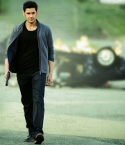 1-nenokkadine-movie-stills-and-wallpapers-12