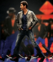 1-nenokkadine-movie-stills-and-wallpapers-14