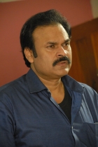 padunu-movie-stills-26