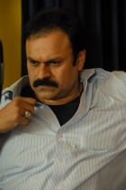 padunu-movie-stills-31