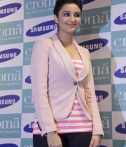 parineeti-chopra-launches-samsung-galaxy-note3-photos-10