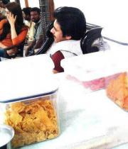 pawan-kalyan-attarintiki-daredi-movie-working-stills-13