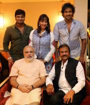 narendra_modi_with_tollywood_celebs-1_0