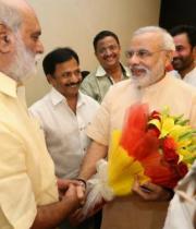 narendra_modi_with_tollywood_celebs-2