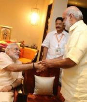 narendra_modi_with_tollywood_celebs-4_0