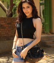 pinky-savika-latest-hot-photos-3