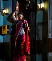 pooja-hot-saree-photos-18