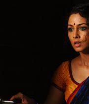 pooja-hot-saree-photos-4