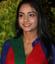 pooja-sri-hot-stills-17