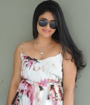 poonam-bajwa-hot-stills-108