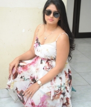 poonam-bajwa-hot-stills-25