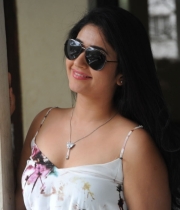 poonam-bajwa-hot-stills-92