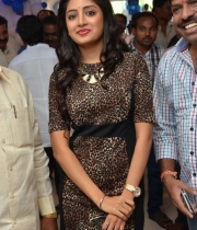 poonam-kaur-at-ci-gusta-ice-cream-parlour-launch-22