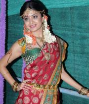 poonam-kaur-latest-cute-stills-photos-1