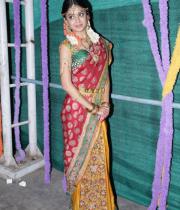 poonam-kaur-latest-cute-stills-photos-33