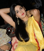 potugadu-movie-heroine-sakshi-chowdary-photos-08