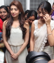 pranitha-and-nikitha-launch-homeo-trends-super-speciality-hospital-67