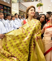 pranitha-photos-at-kalamandir-new-showroom-launch-8 pranitha-photos-at-kalamandir-new-showroom-launch-8
