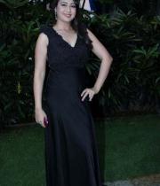 Bollywood Actress Preeti Jhangiani Hot Photos