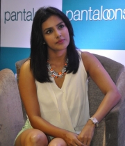 priya-anand-at-pantaloons-store-launch18