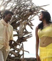 priya-anand-hot-in-ethir-neechal-12