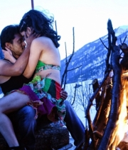 youth-full-love-movie-stills-4
