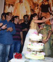 priyamani-birthday-celebrations-8