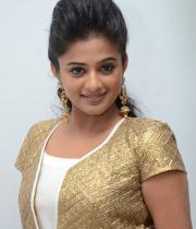 priyamani-25
