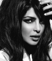 priyanka-chopra-vogue-hot-photo-shoot-1619
