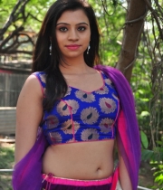 priyanka-new-hot-stills-114