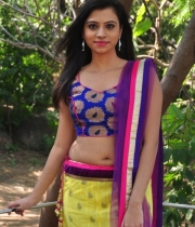 priyanka-new-hot-stills-2