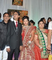 producer-paras-jain-daughter-wedding-photos-12