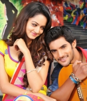 pyar-mein-padipoyane-latest-movie-stills-1
