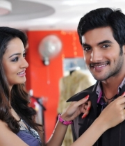 pyar-mein-padipoyane-latest-movie-stills-7