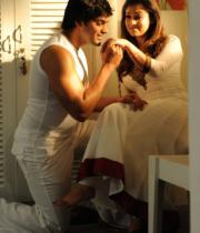 raja-rani-movie-hot-stills-04