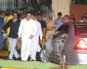big-b-srk-salman-abhishek-at-rajesh-khanna-cermony-31
