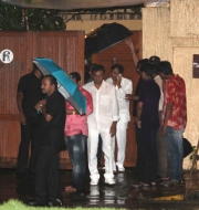 big-b-srk-salman-abhishek-at-rajesh-khanna-cermony-57