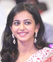 rakul-preet-singh-latest-saree-stills-7