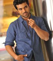 ram-charans-yevadu-movie-stills-2
