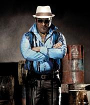 ram-charan-toofan-movie-stills-08