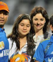 113139010-jpg_093932