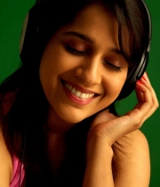 rashmi-gautham-hot-priyamudan-priya-stills1380379863 rashmi-gautham-hot-priyamudan-priya-stills1380379863