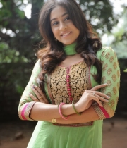 regina-latest-stills05