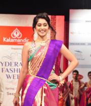 regina-cassandra-ramp-walk-at-hyderabad-fashion-week-1