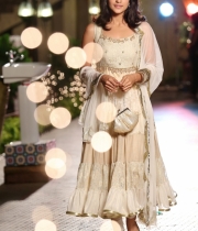 regina-photos-from-kotthajanta-movie-2