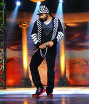 rey-movie-hot-images-08